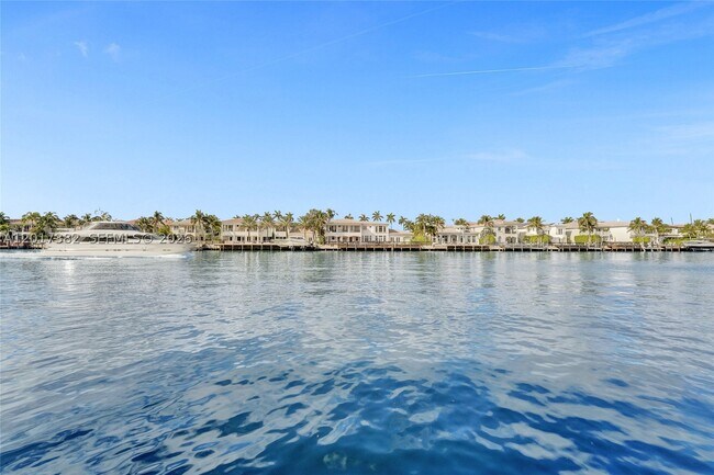 Building Photo - 1600 S Ocean Dr