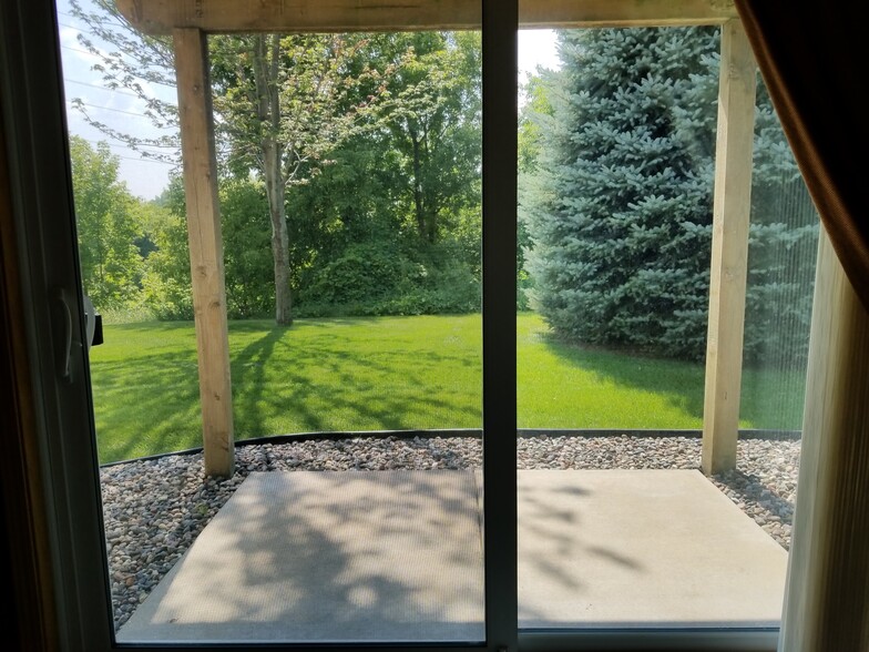 Lower Level Walkout - 9719 Xenium Lane N