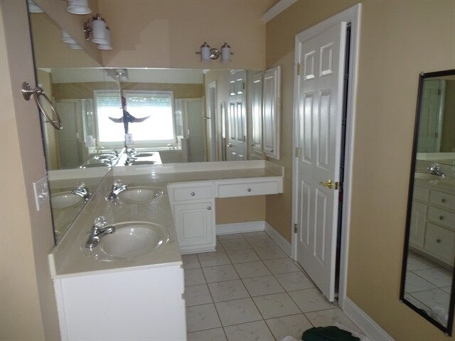 Building Photo - 7030 Blue Fox Ct