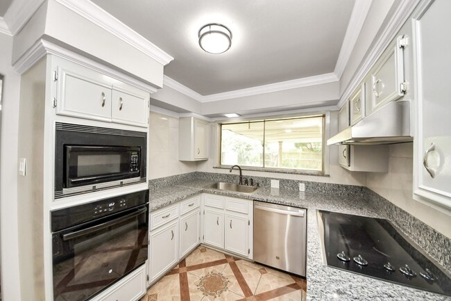 Building Photo - 10206 Catlett Ln