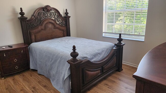 Building Photo - 3 BR 2.5 BA 1 CG rental in secure gated To...