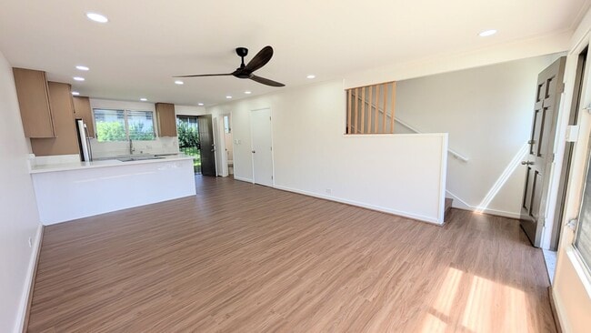 Building Photo - Newly Remodeled 2 bed 2 Bath Townhouse at Waialae Gardens in Kahala