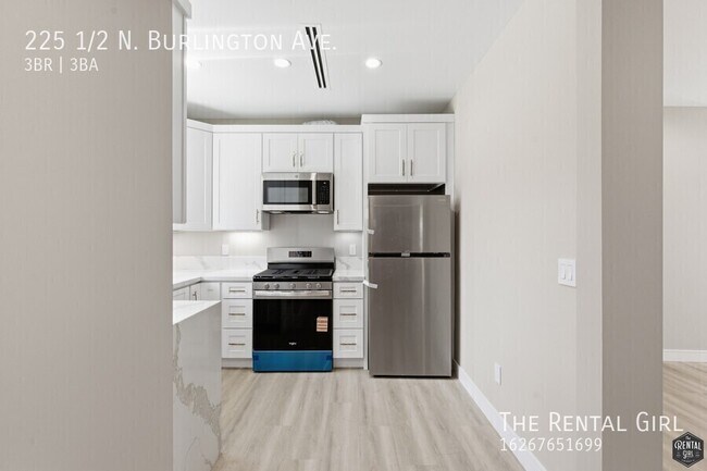 Building Photo - 225 N Burlington Ave