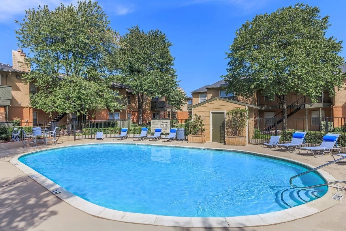 Pecan Creek Apartments Bedford