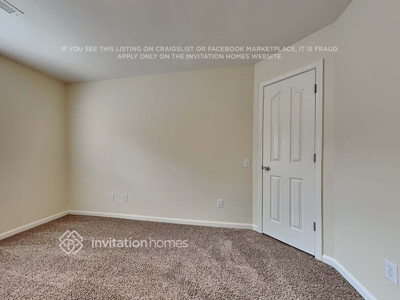 Building Photo - 8934 Lizzie Ln