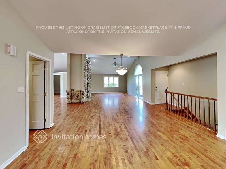Building Photo - 11760 Brook Hill Dr