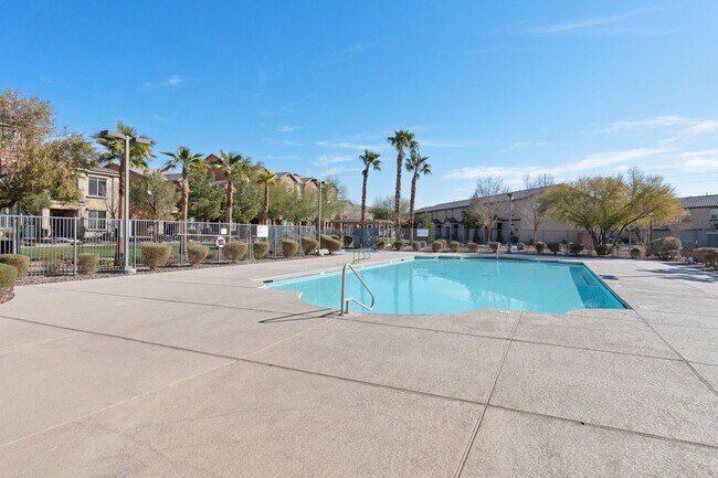 Building Photo - *MOVE IN SPECIAL - $300 OFF FIRST MONTH'S ...