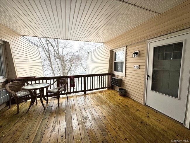 Building Photo - 634 Fox Run Ln