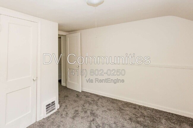 Building Photo - 18412 Waterbury Ave