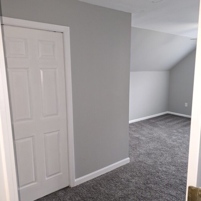 4th bedroom /Bonus Room with closet - 4007 Longbow Ct