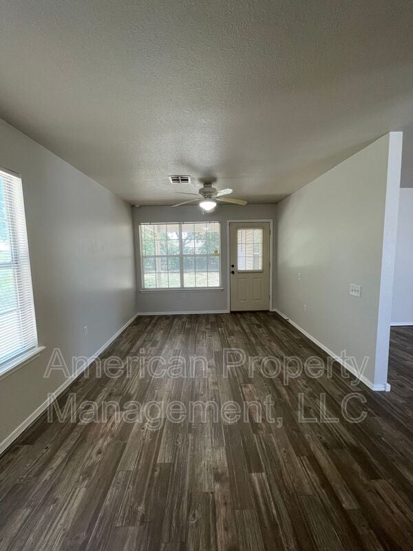 Building Photo - 12946 E 31st Ct