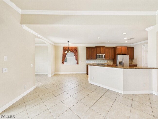 Building Photo - 19721 Tesoro Way