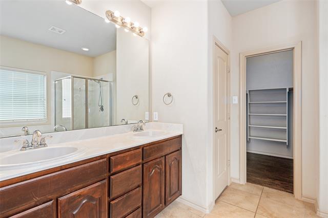Building Photo - 5032 Harney Dr