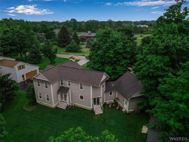 Building Photo - 5940 Thompson Rd