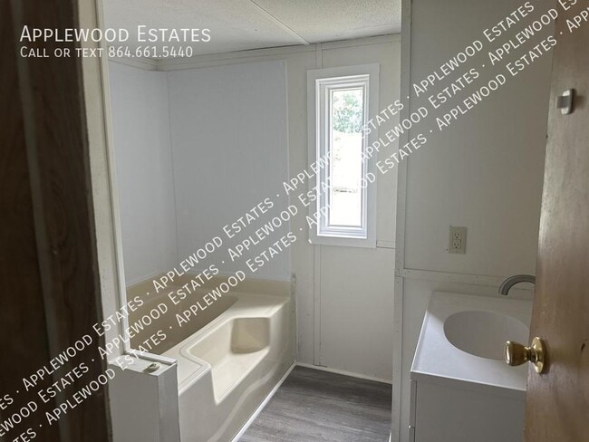 Building Photo - 251 Pebble Rock Cir