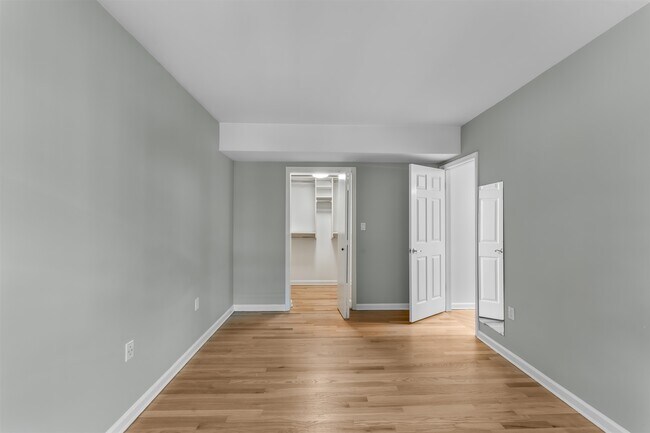 Building Photo - 1108 Hudson St