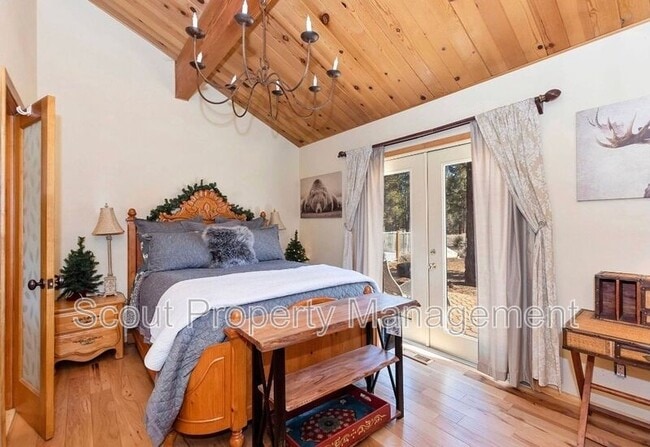 Building Photo - 199 Oriole Dr