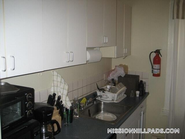 Building Photo - 101.5 Calumet St