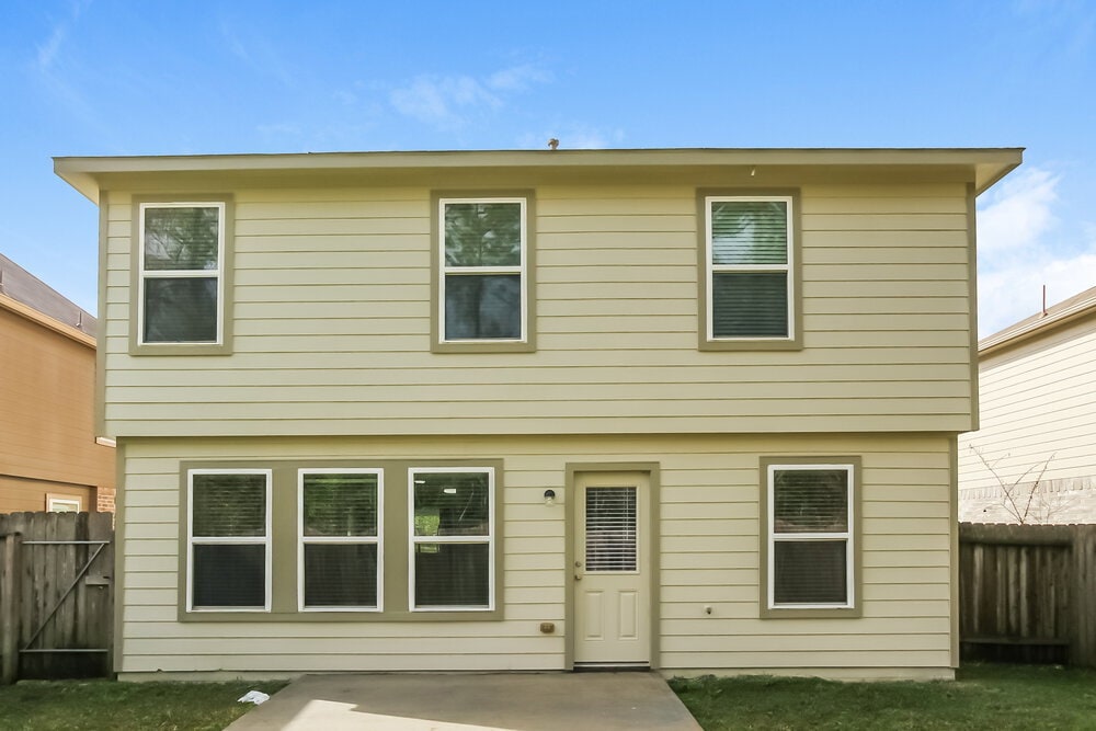 Building Photo - 9969 Kingfisher Dr