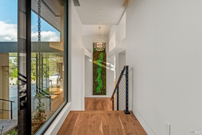 Building Photo - 663 Montecito Blvd
