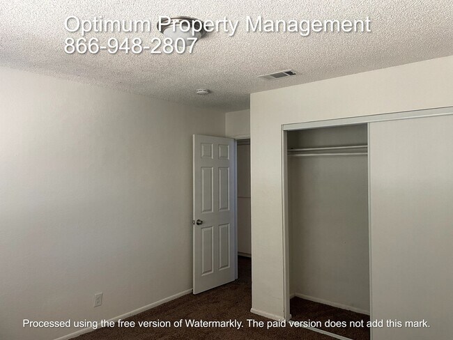 Building Photo - 15942 N Culver Rd