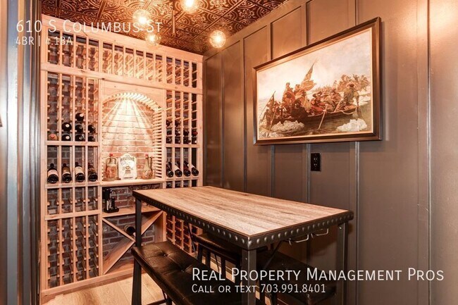 Building Photo - Stunning Corner Townhouse, Old Town Alexan...