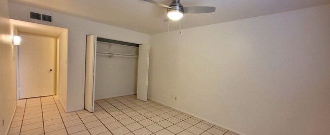 Building Photo - LOVELY CENTRAL PHOENIX TOWNHOME READY TO RENT!!!