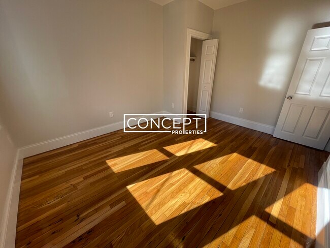 Building Photo - 18 Verrill St