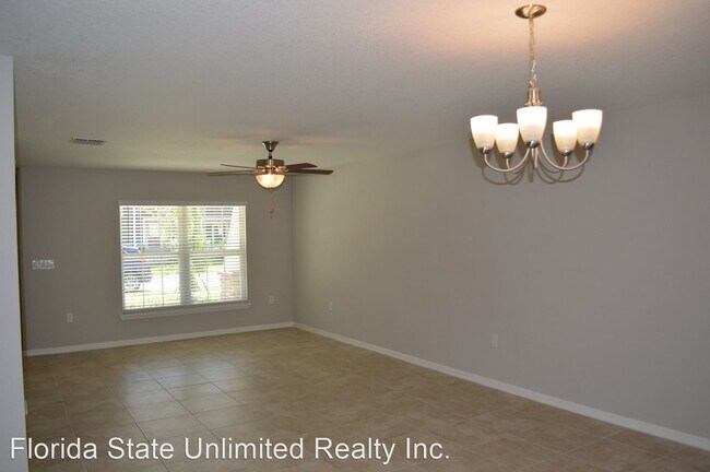 Building Photo - 3 br, 2.5 bath House - 9539 Tocobaga PL