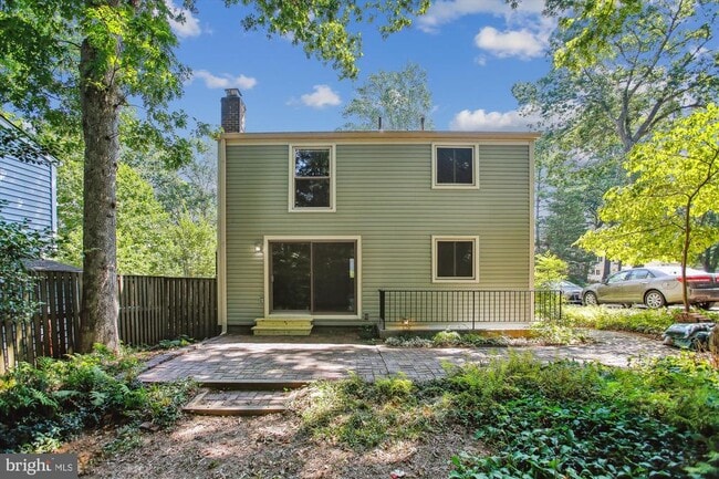 Building Photo - 11571 Shadbush Ct