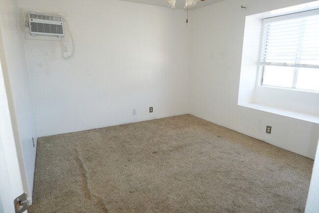 Building Photo - 91-1020C Hoomaka St