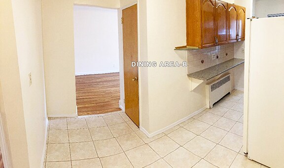 Building Photo - 25614 Hillside Ave