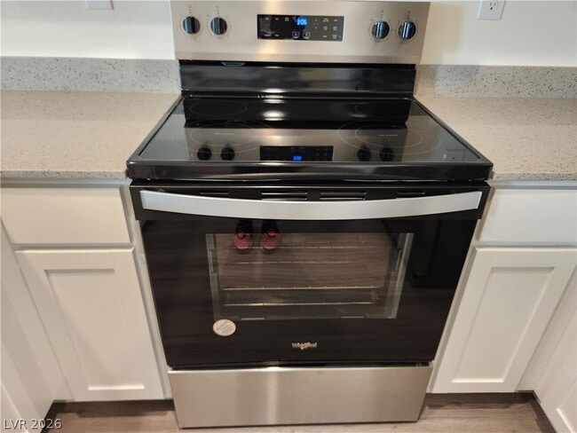 Building Photo - 6062 Lily Gdn St