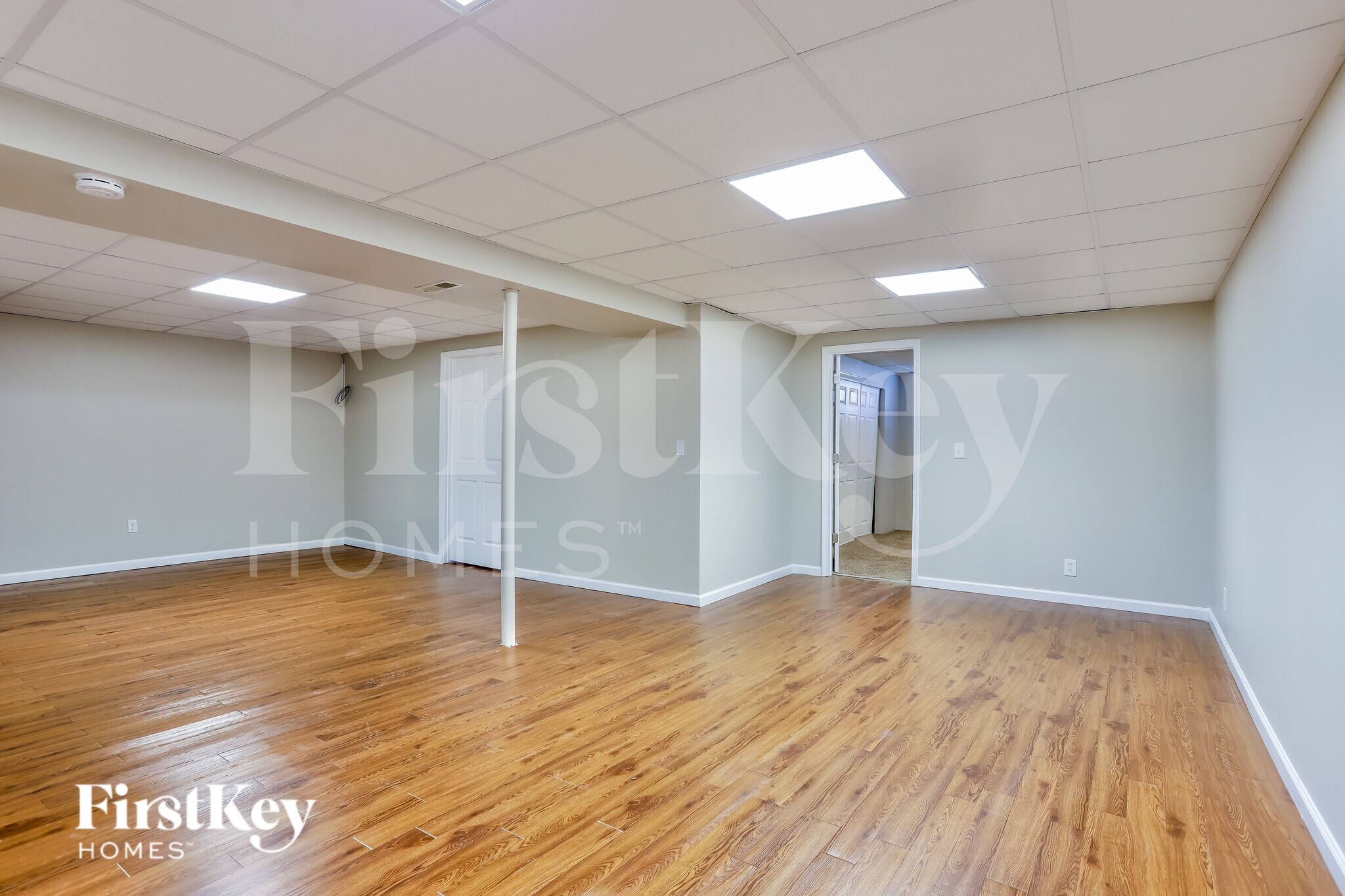 Building Photo - 70 Fawn Oaks Dr