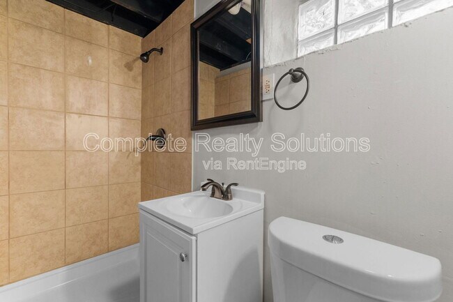 Building Photo - 3429 Ranch Ln
