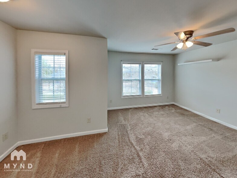Building Photo - 397 Sand Bay Dr SW