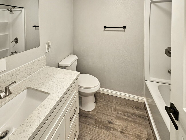 Building Photo - 327 W Haloid Ave