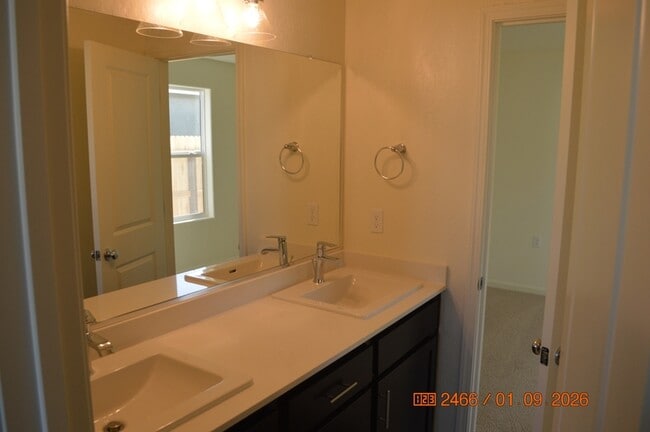 Building Photo - 644 Marshall Ln