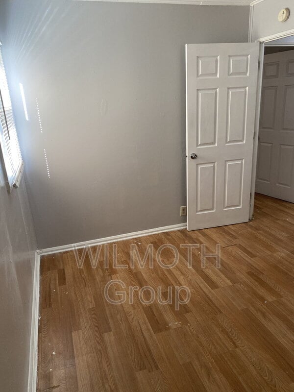Building Photo - 5778 E 30th St