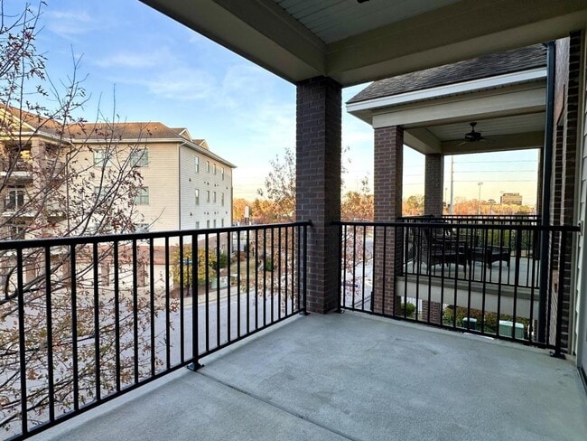 Building Photo - 283 Hugh Shelton Loop