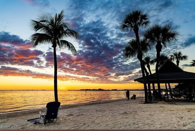 Building Photo - 237 SW 48th Terrace