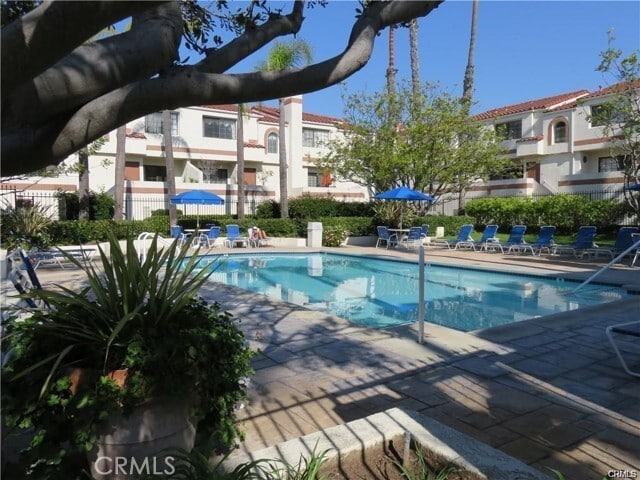 Building Photo - 2931 Plaza del Amo