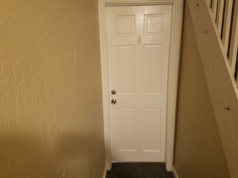 Building Photo - 68 Pearl St