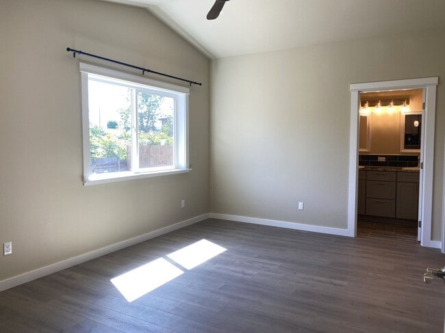 Building Photo - Brand New Construction