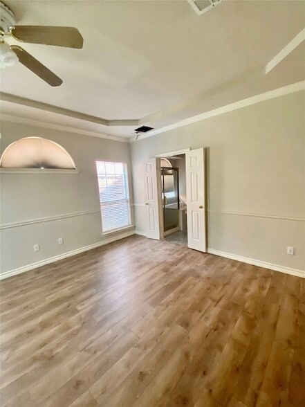 Building Photo - 8004 Case Dr