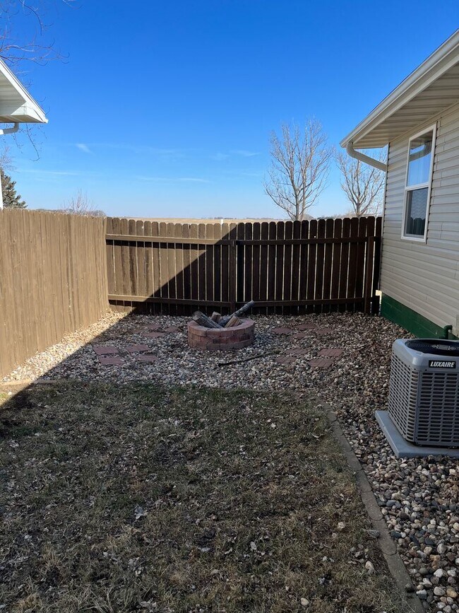 Building Photo - 4 Bed/2 Bath Rental Home in Crooks, SD!!