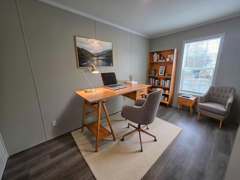 Building Photo - 3631 Juniper St