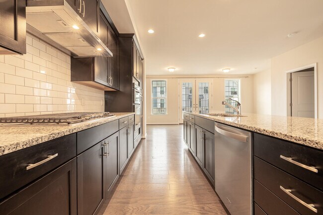 Building Photo - 2715 S Spurway Dr