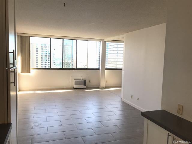 Building Photo - 1255 Nuuanu Ave