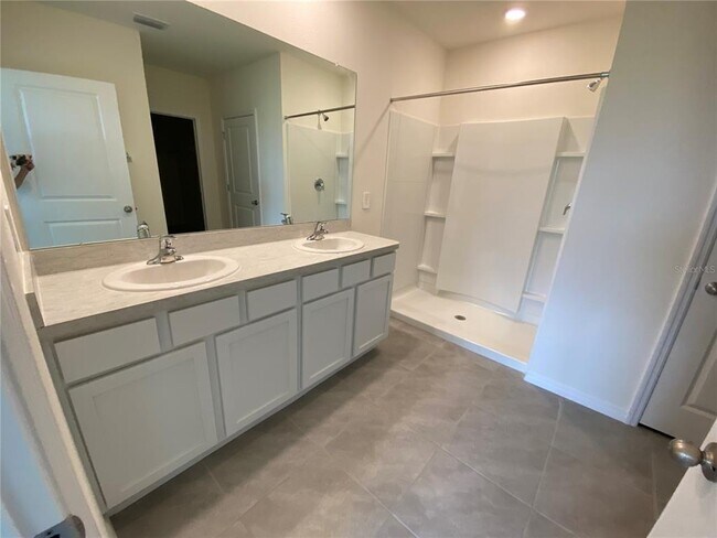 Building Photo - 17313 Harvest Moon Way